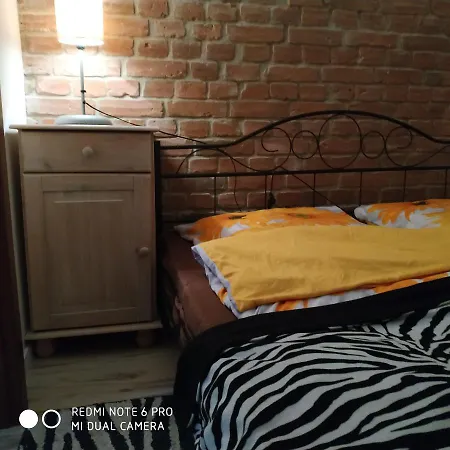Krolewski Z Baldachimem Centrum شقة *