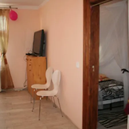 Krolewski Z Baldachimem Centrum Apartment *